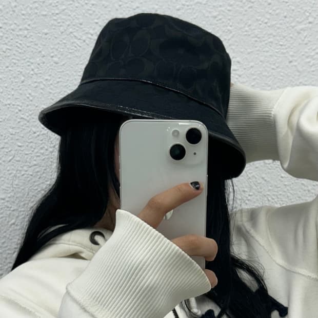 코치 패턴로고 블랙 버킷햇