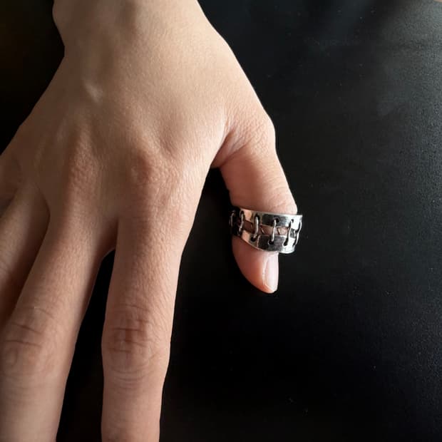 stitch wide ring