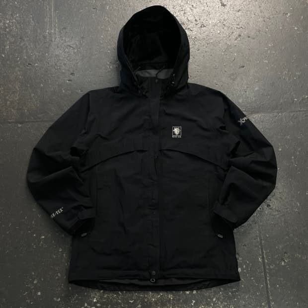 95 블랙야크 고어텍스 바람막이