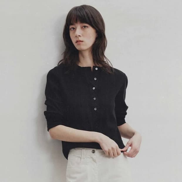 낫띵리튼 vintage button t-shirt
