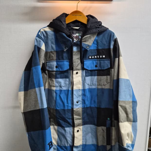 L/105) BURTON 버튼 리저브 2L 인슐레이티드 보드복 팝니다