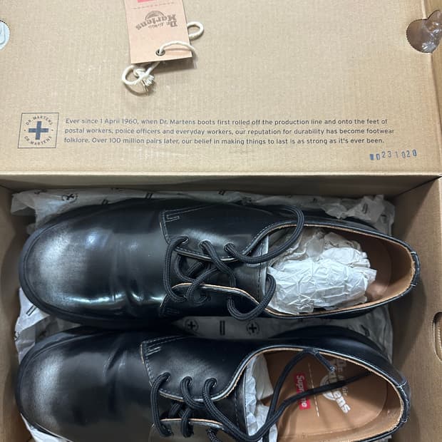 슈프림 닥터마틴 280