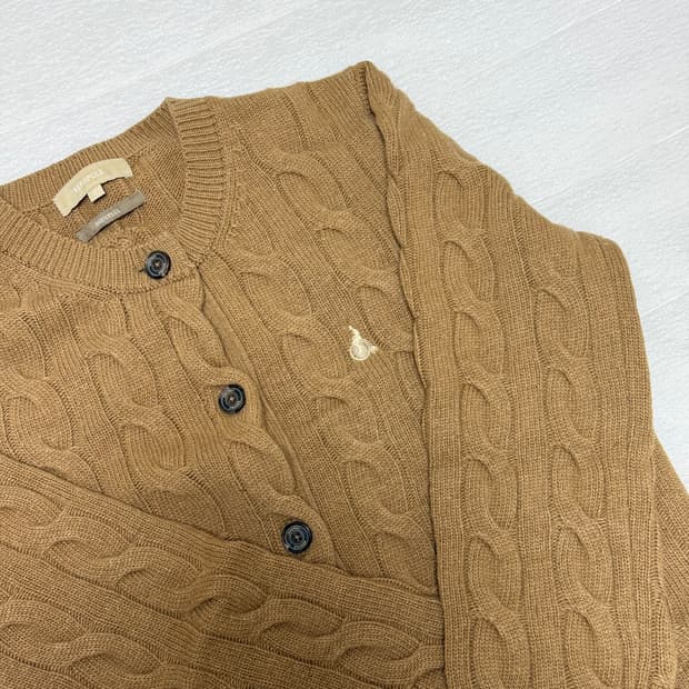 빈폴 울캐시미어 우먼 가디건 S 팝니다.