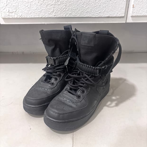 나이키 에어포스 택티컬 250