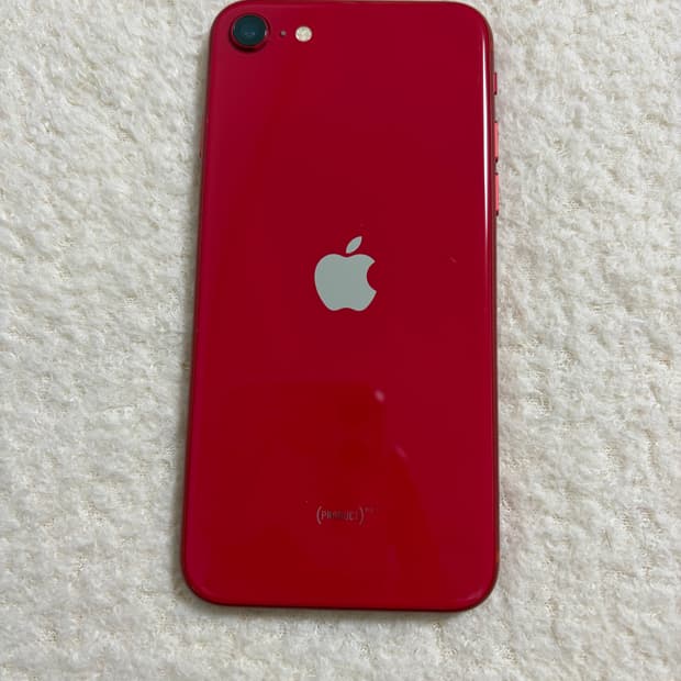 아이폰 SE 64기가 프로덕트 레드 색상 + 리락쿠마 케이스