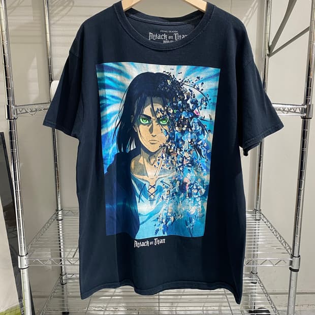 진격의거인 오피셜 애니메이션 티셔츠