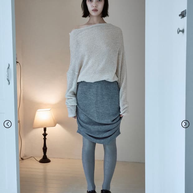 킨드레드 니트 셔링 스커트