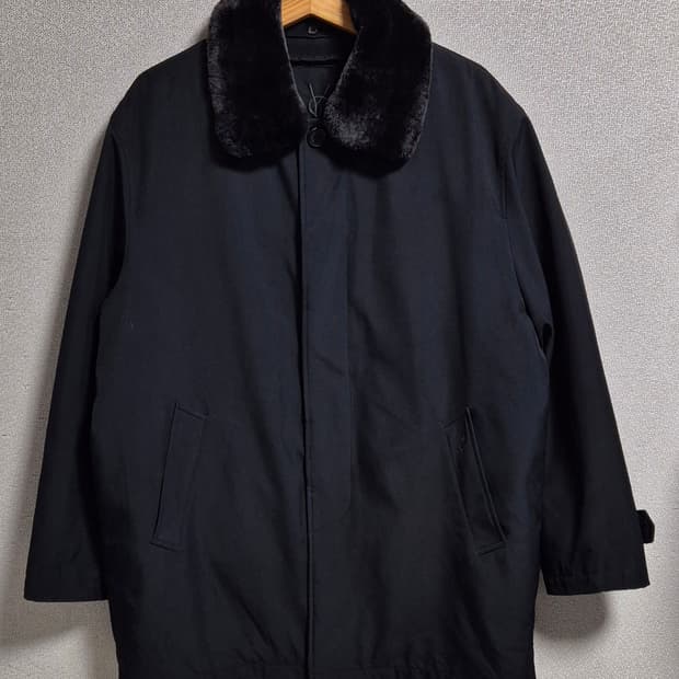 XL (105) 입생로랑 빈티지 블랙 점퍼 (구스 내피)