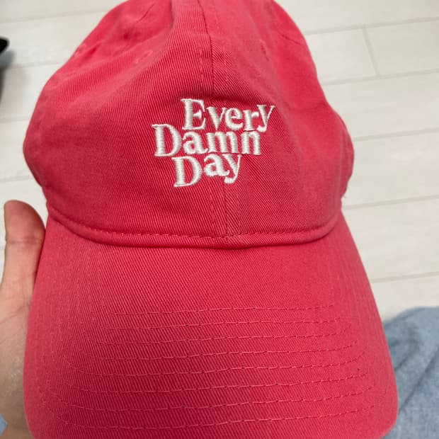 컴팩트레코드바 모자