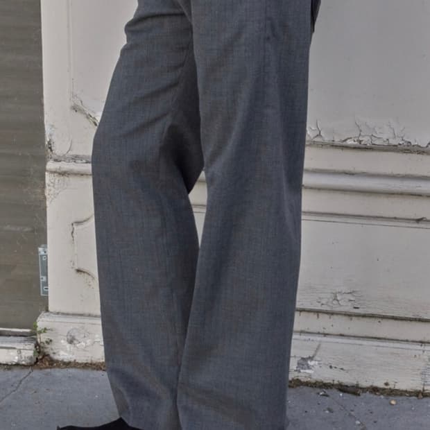 [4] Mudule 머듈 슬랙스 그레이 스트라이프 새상품