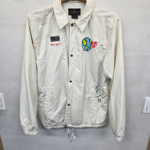 조던 와이낫 제로노이즈 우븐 코치자켓 xl