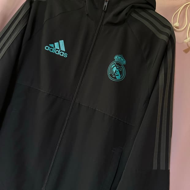아디다스 레알마드리드 후드 바람막이 아디다스대장 집업 축구