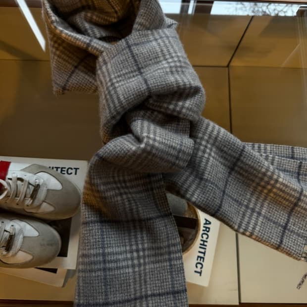 에릭 몬토나니 캐시미어 100% 머플러