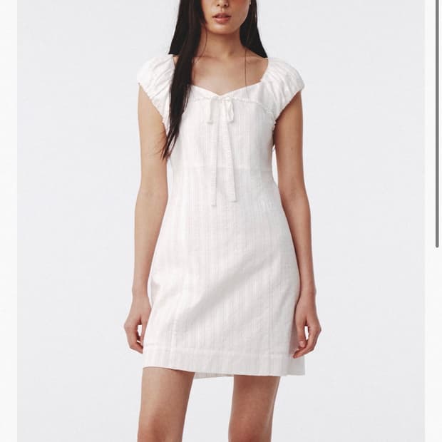 Kijun 기준 퓨어 미니 드레스 원피스 