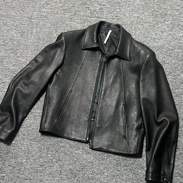노이어 고트 슈렁큰 레더 자켓