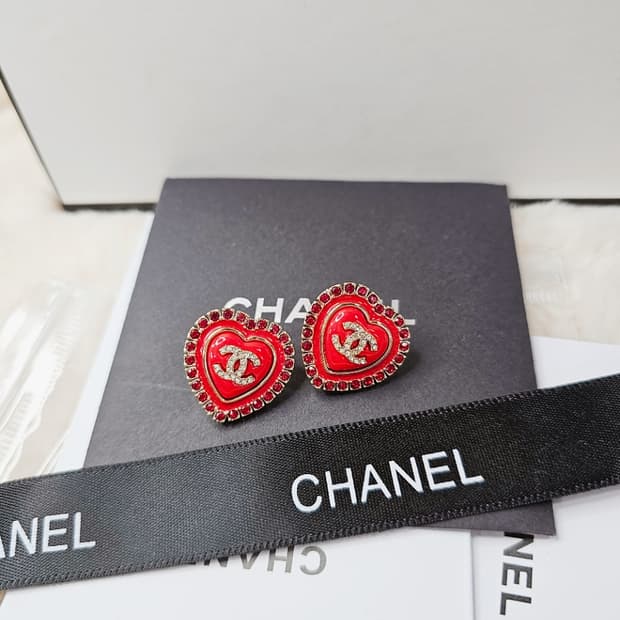 빈티지 샤넬 레드 하트 이어링