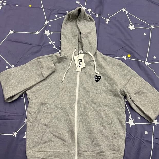 플레이 꼼데가르송 더블 아이 블랙 하트 후드 집업 그레이