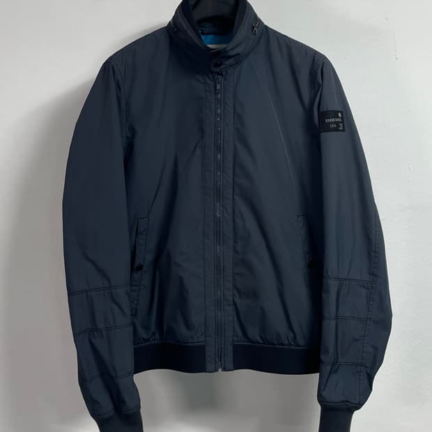  디젤 네이비 윈드브레이커 자켓 (on.294)