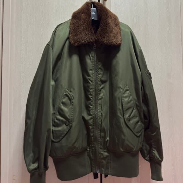 프릭스스토어 퍼카라 항공점퍼 