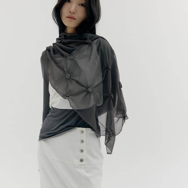 카셀 mesh dot shirred scarf, 차콜