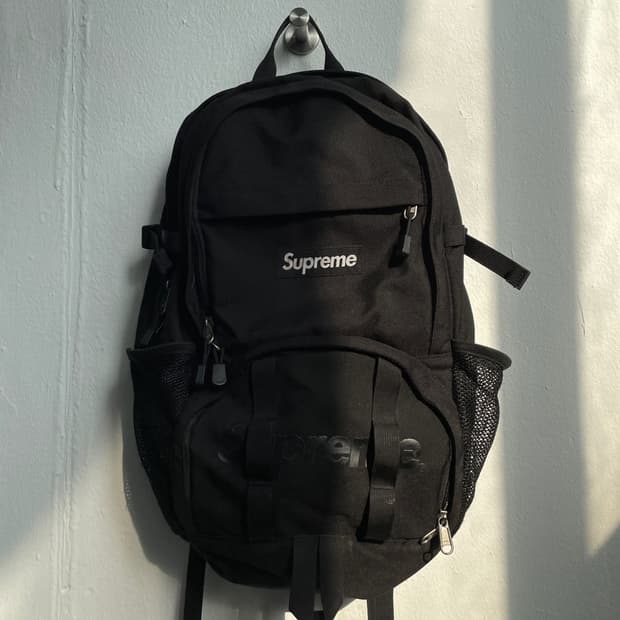 슈프림 코듀라 백팩