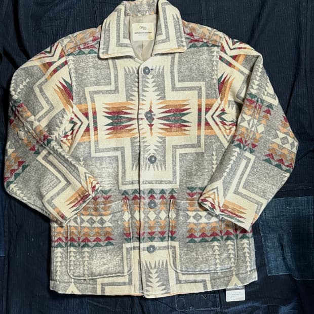 90's 화이트 팔레트 나바호 패턴 울 초어자켓 105