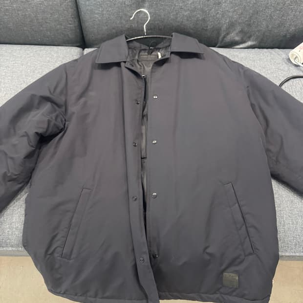 트로피클로딩 모노크롬 코치자켓 38사이즈