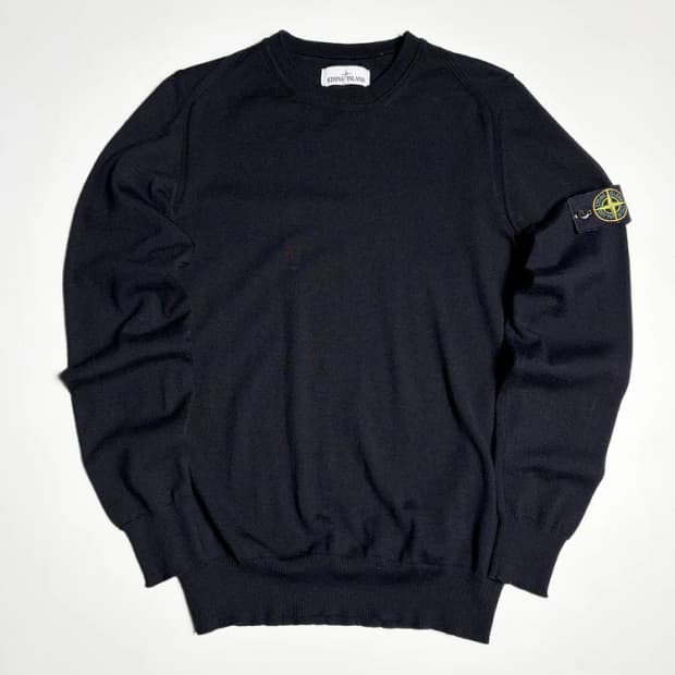 스톤아일랜드 시그니처 와펜 로고 울 니트 R1298