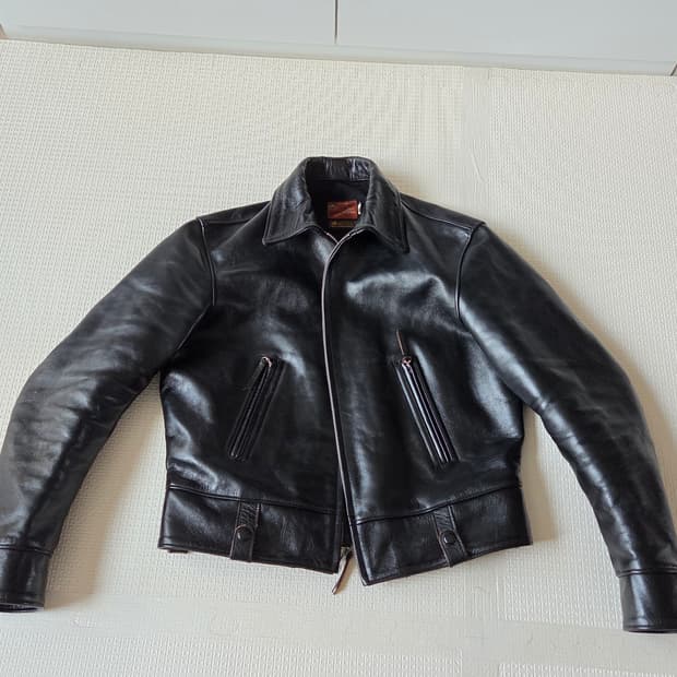 토이즈맥코이 몹스터 40