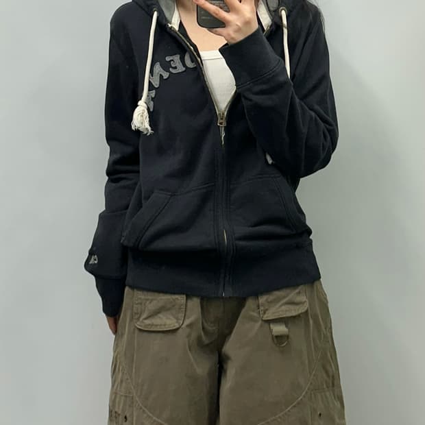 후아유 y2k 와투케 블랙 후드집업