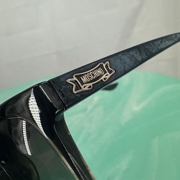 [새상품 무료배송] 모스키노 Made in Italy 선글라스 MO680