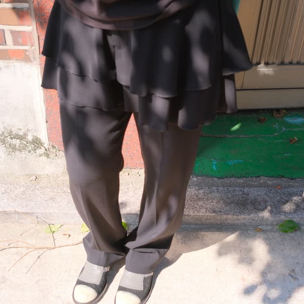Ruffle skirt straight pants