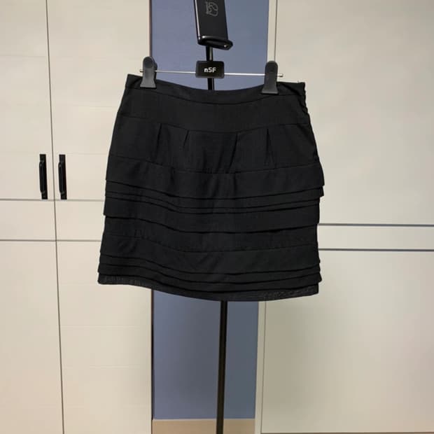 타미힐피거 스커트 