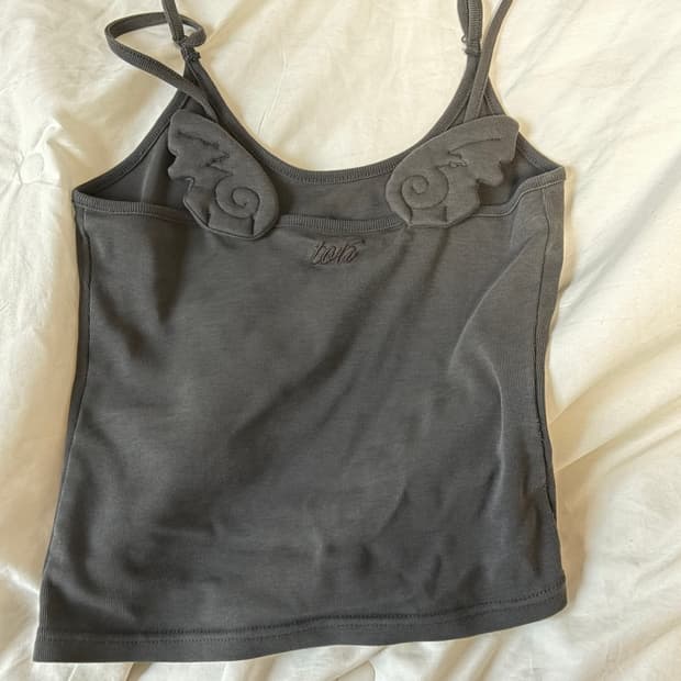 티오에이치 날개 나시