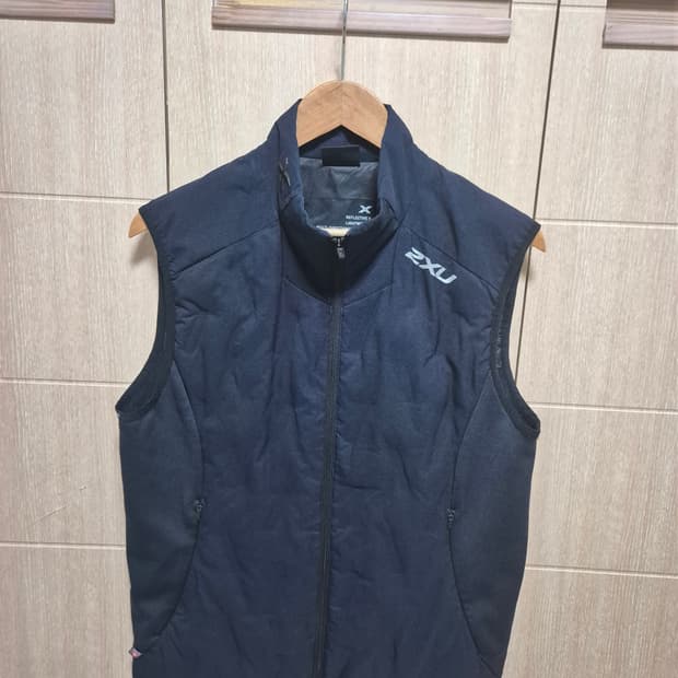 2xu 프리마로프트 러닝조끼 베스트 L