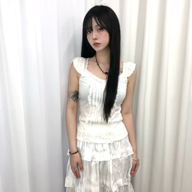 화이트 레이스 슬리브리스나시