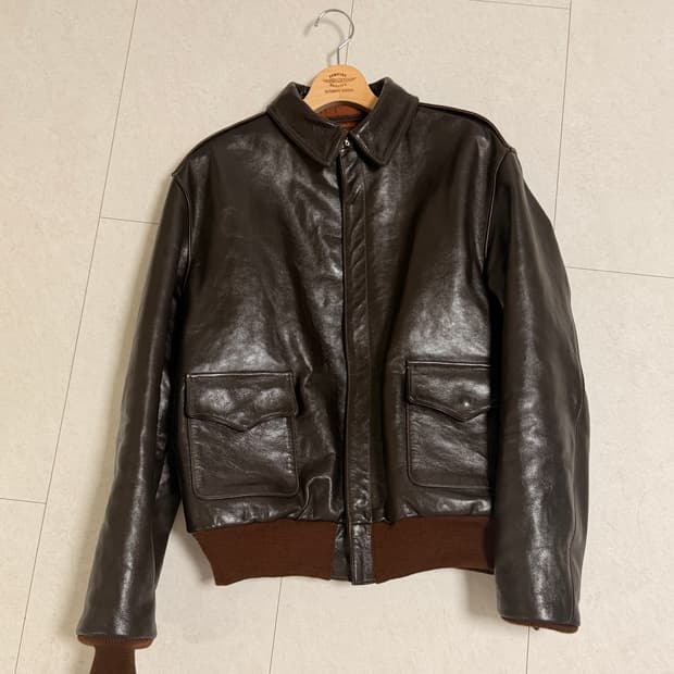 토이즈 맥코이(TOYS McCOY) A-2 호스하이드 자켓 46사이즈