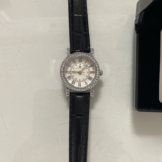 타테오시안 런던 여성용 가죽 시계 블랙 새제품