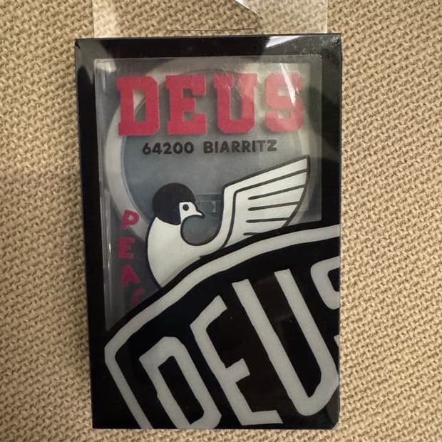 데우스 엑스 마키나 카드 홀더 맥세이프 