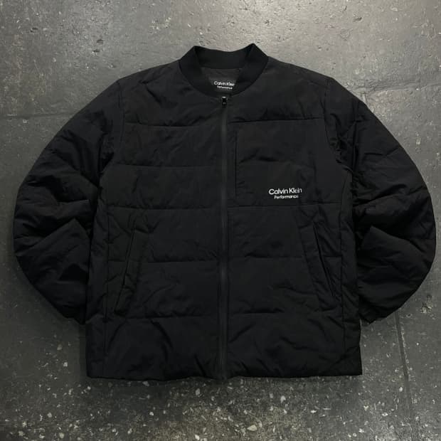 100 캘빈클라인 퍼포먼스 경량패딩