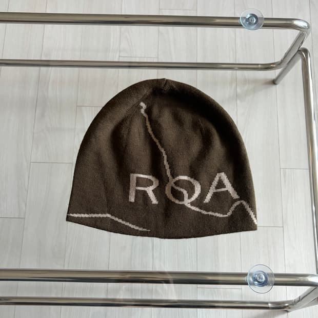 Roa 로아 비니 카키