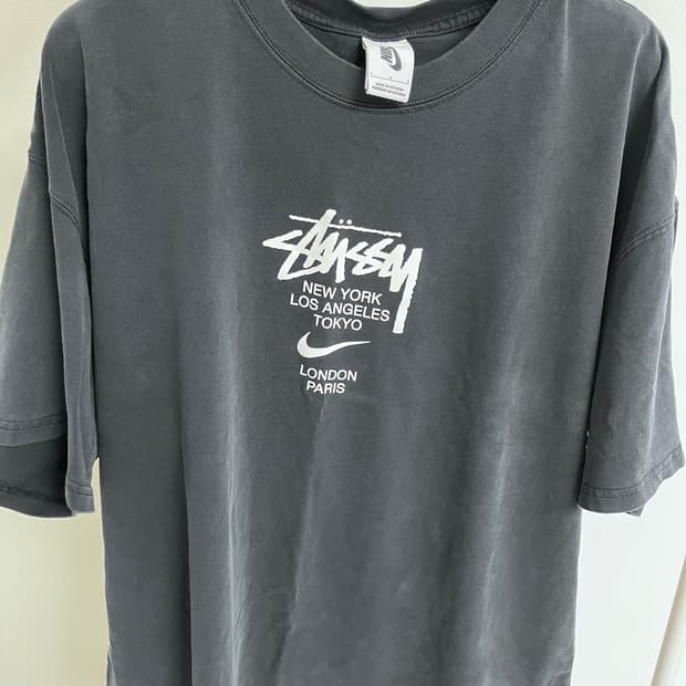 나이키  스투시 반팔