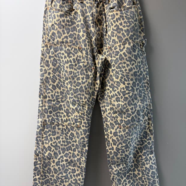 앤더슨벨 레오파드 카펜터 데님 팬츠 apa812m(BEIGE) 30사이즈