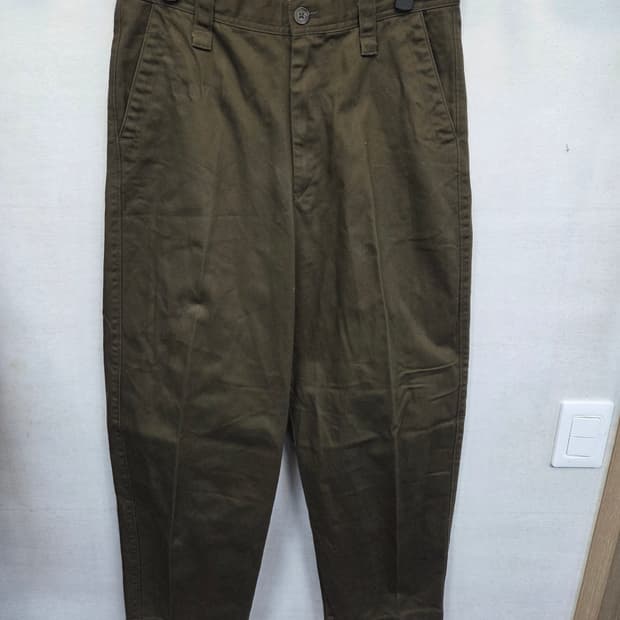 유니클로 u 르메르 코튼팬츠 브라운 76 m