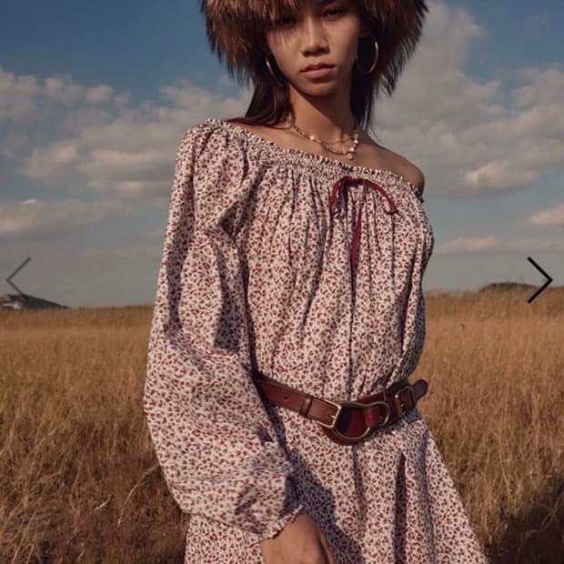 Pure lace mini dress pink