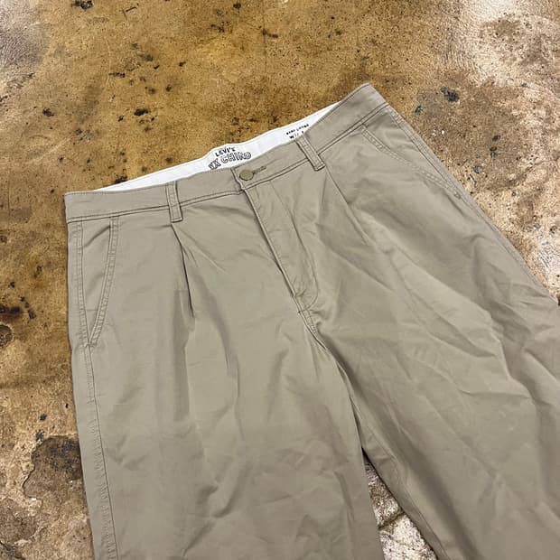 [정품/32] 리바이스 치노 팬츠 b8