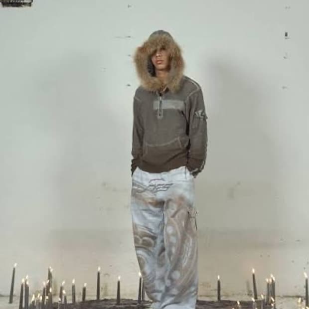 Aesynctx 하프 집 퍼후드 라이즈 소희착용