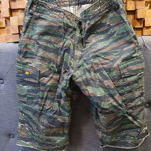 더블탭스 17 시즌 정글 스탁 반바지