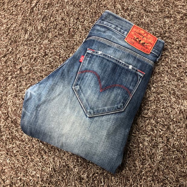 리바이스 522 슬림 스트레이트 워싱 데님 팬츠