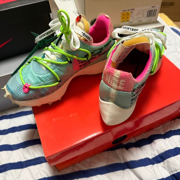 (W) 나이키 x 오프화이트 베이퍼 스트릿 폴러라이즈드 블루